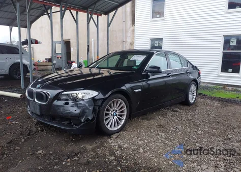 2013 BMW 535I xDrive z USA, uszkodzony, nr VIN WBAFU7C59DDU69274
